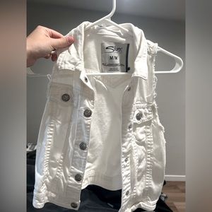 Silver size M Vest